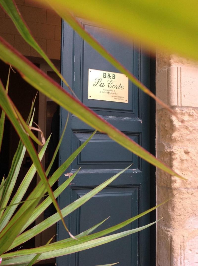 B&B La Corte Lecce Buitenkant foto