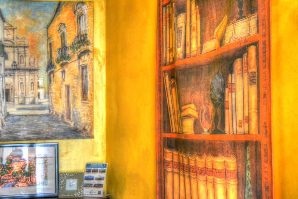 B&B La Corte Lecce Buitenkant foto