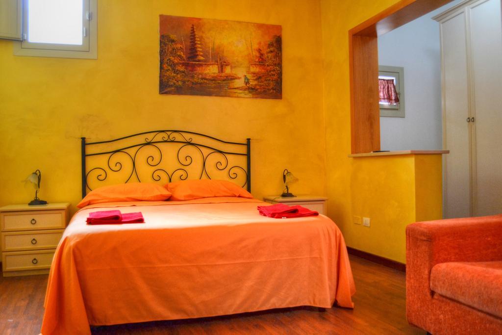 B&B La Corte Lecce Buitenkant foto