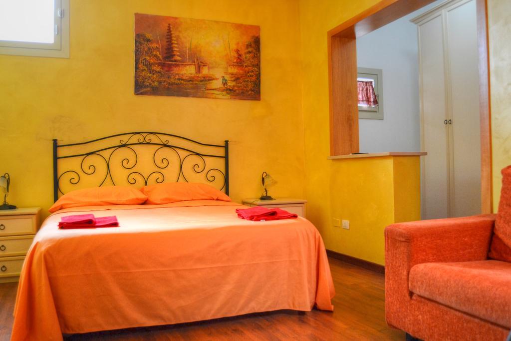 B&B La Corte Lecce Buitenkant foto