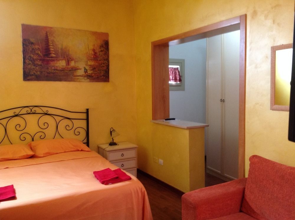 B&B La Corte Lecce Buitenkant foto